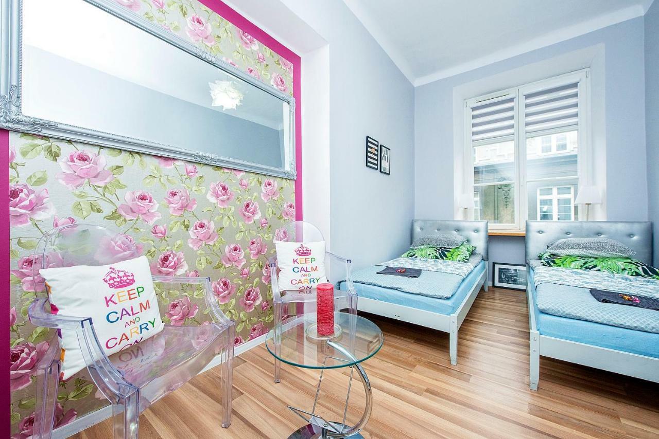Slawkowska Apartment คราคูฟ ภายนอก รูปภาพ